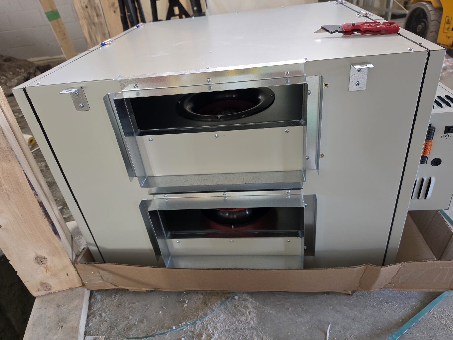 Commercial air-handler and HVAC installation support in Kitsilano